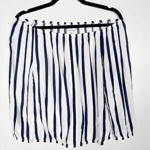 New Cupcakes and Cashmere XS White Blue Striped Off The Shoulder Blouse Top